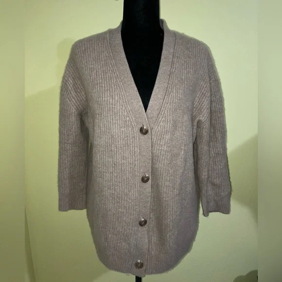 QUINCE 100% Cashmere Fisherman Boxy Cropped Cardigan Sweater oatmeal Size Small - Picture 5 of 11